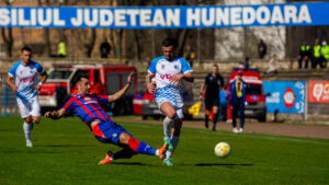 AUDIO | Duel vestic pe „Iuliu Bodola”: FC Bihor primeşte vizita liderului