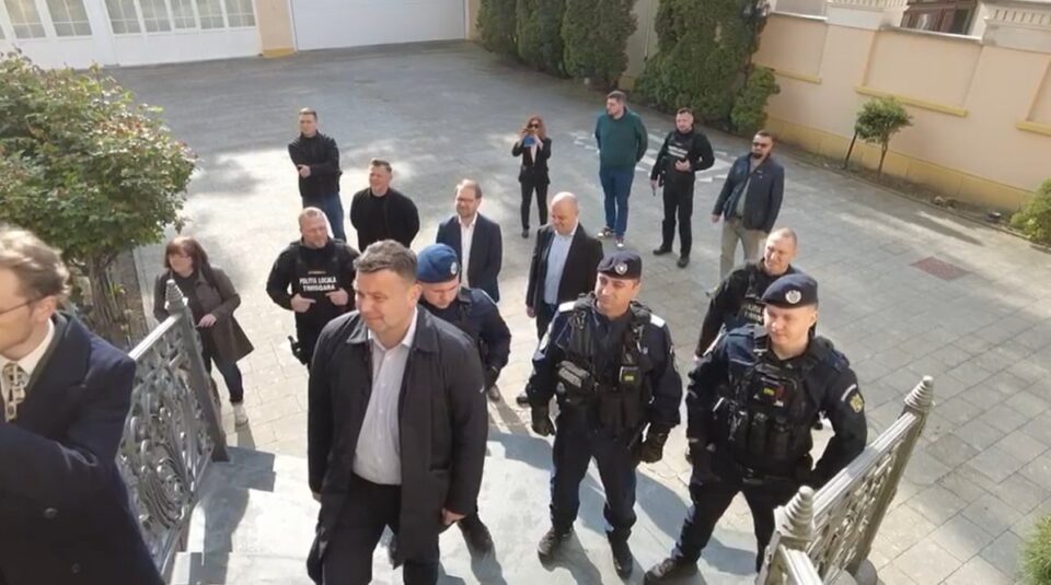 Vila de pe Loga 52, evacuată de primărie