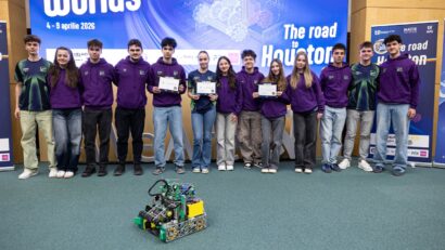 Sprijin financiar pentru echipele de robotică CSH și CyberMoon din Timișoara calificate la mondiale și europene