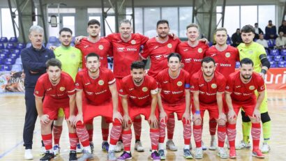 West Deva s-a oprit doar în fața campioanei