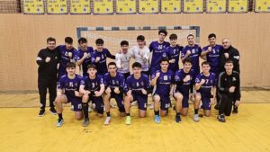 Victorie importantă a juniorilor violeți, în startul turneului semifinal