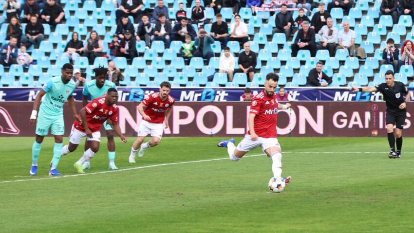 AUDIO | O fază controversată a decis victoria Oţelului cu UTA