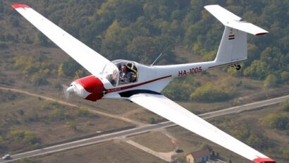 55 de ani de aviatie brasoveana