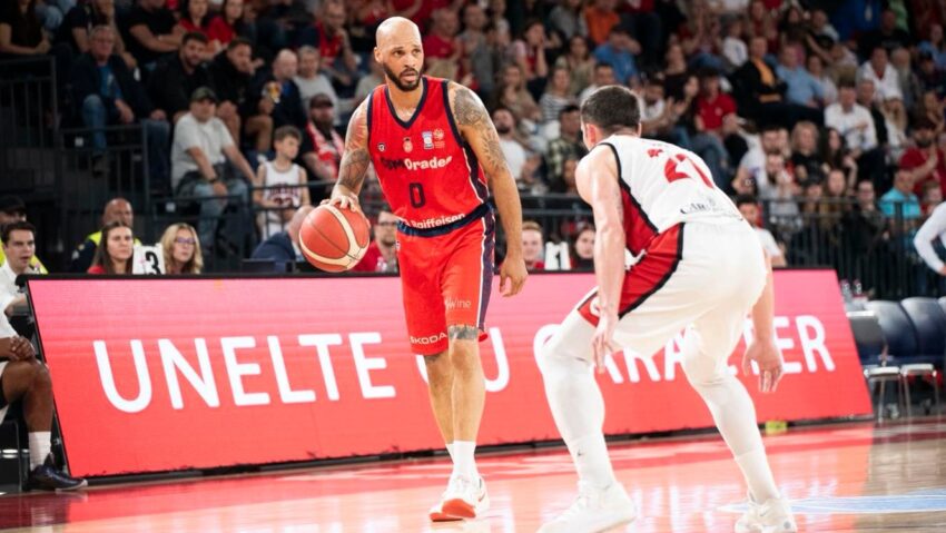 CSM Oradea câștigă la București și e la o victorie de finală