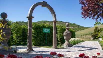 I Giardini di Zoe, paradisul trandafirilor din Hunedoara, destinație pentru minivacanță