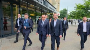 Ilie Bolojan și Dominic Fritz, întâlnire la Timișoara înaintea consultărilor de la Cotroceni
