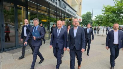 Ilie Bolojan și Dominic Fritz, întâlnire la Timișoara înaintea consultărilor de la Cotroceni