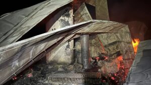 Incendiu la Cabana Genţiana din Retezat