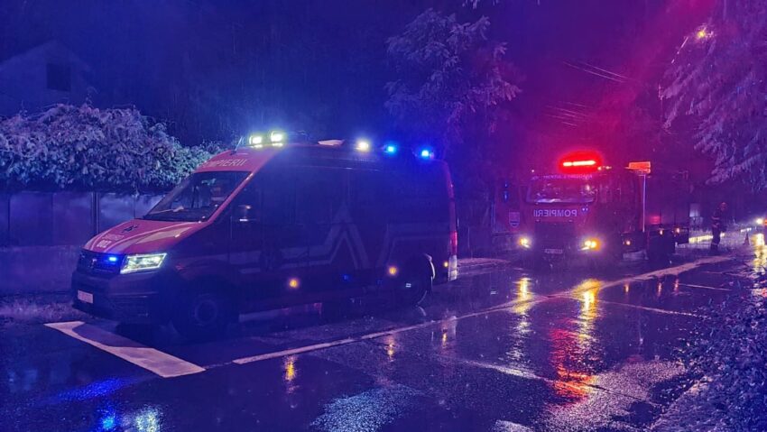 Peste 100 de intervenții ale ISU și SMURD din Timiș în weekend. Opt alerte RO-Alert, în timpul furtunilor