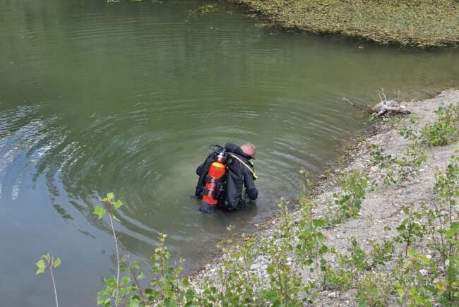 Copil de 7 ani, înecat într-un lac din județul Arad