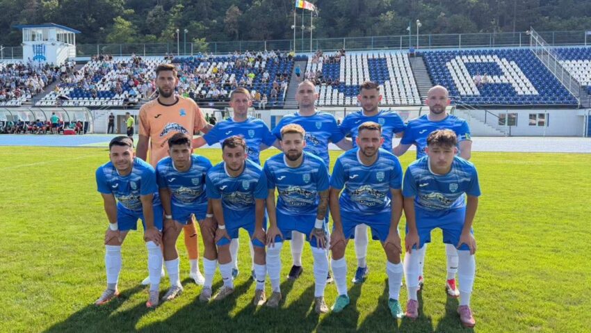 Deva promovează. Cinci goluri, în 35 de minute / AUDIO