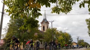 Tur ciclistic transfrontalier pe ruta EuroVelo 13, organizat de Consiliul Județean Timiș