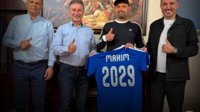 Maxim și-a prelungit contractul cu Corvinul