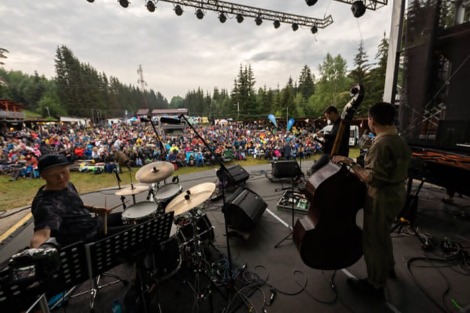 Gărâna Jazz Festival. Ediția aniversară aduce noi proiecte muzicale și nume mari ale jazzului internațional