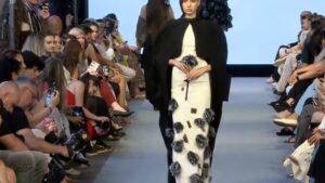 Absolvenții de Modă ai UVT își prezintă colecțiile în fața marilor nume din industria fashion românească