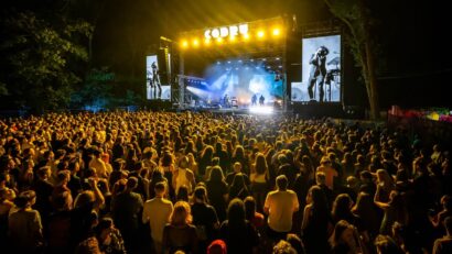 Subcarpați și Gipsy Kings, alături de zeci de alți artiști, astăzi și mâine, la CODRU Festival, la Pădurea Verde din Timișoara! Cum a fost aseară