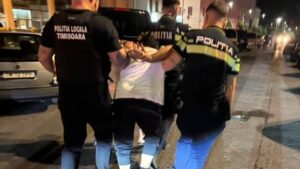Bătaie între zeci de persoane, în Piața Victoriei din Timișoara