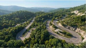 Un nou tronson al DJ 684 intră în execuție: 16 kilometri de drum, modernizați până la limita cu județul Caraș-Severin