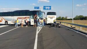 Accident pe centura Timișoarei: două persoane au ajuns la spital