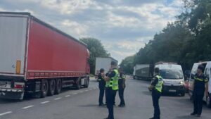 Acțiune de amploare în vestul țării pentru verificarea transporturilor de mărfuri. Amenzi de aproape 147.000 de lei
