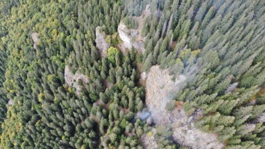 Focare noi de incendiu, identificate în zona Cheile Buții din Retezat