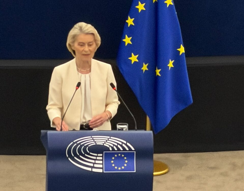 Starea Uniunii Europene: Ursula von der Leyen anunță prioritățile UE pentru economie, climă și inteligență artificială