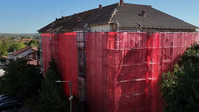 Au început lucrările de eficientizare energetică la mai multe blocuri din Lugoj