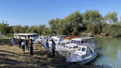 Picnic în pustă la Otelec: dulcețuri, ciorbă de pește și plimbări cu vaporașul pe Bega