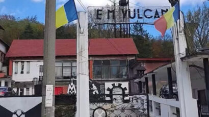 Peste 90 de mineri s-au blocat în subteranul Minei Vulcan, nemulțumiți de salarii