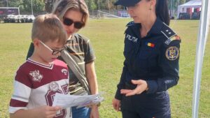 Polițiștii timișeni, activități de informare de Ziua Internațională a Animalelor