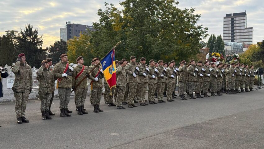 Ziua Armatei Române, marcată astăzi prin ceremonii militare și religioase